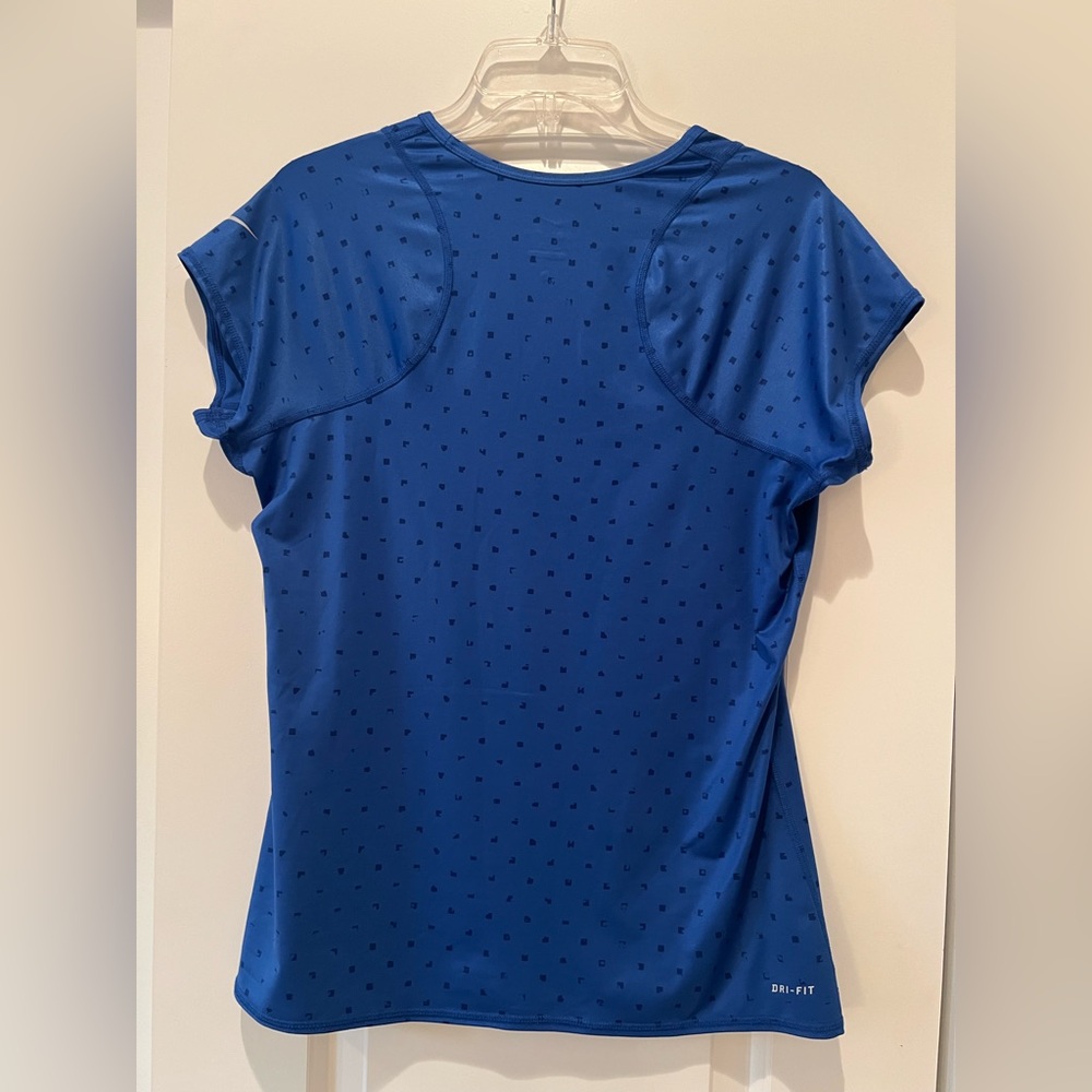 Nike Dri-FIT Royal Blue Micro Swoosh V-Neck Tee - Picture 4 of 5